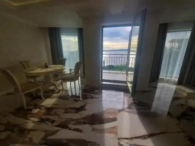 Art complex Anel - 36