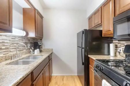 Best Western Plus Milwaukee West - 33