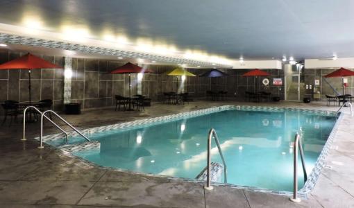 Best Western Plus Milwaukee West - 18