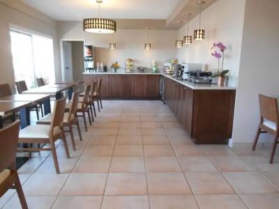 Carmel Bay View Inn - 19