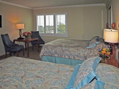 Carmel Bay View Inn - 5