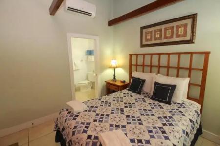 Coconut Mallory Resort And Marina By Kees Vacations - 105