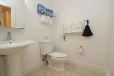 Coconut Mallory Resort And Marina By Kees Vacations - 108