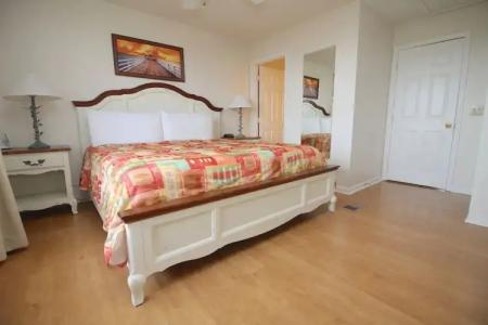 Coconut Mallory Resort And Marina By Kees Vacations - 81