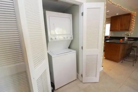 Coconut Mallory Resort And Marina By Kees Vacations - 13