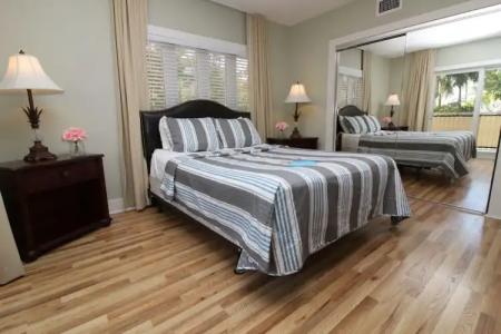 Coconut Mallory Resort And Marina By Kees Vacations - 19