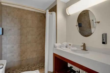 Coconut Mallory Resort And Marina By Kees Vacations - 78