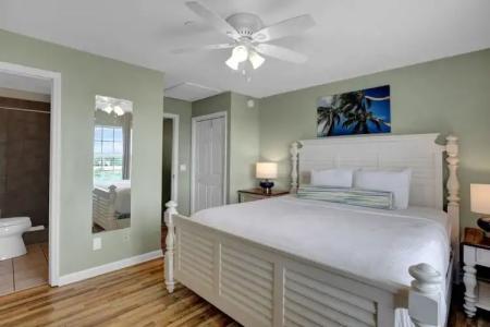 Coconut Mallory Resort And Marina By Kees Vacations - 61