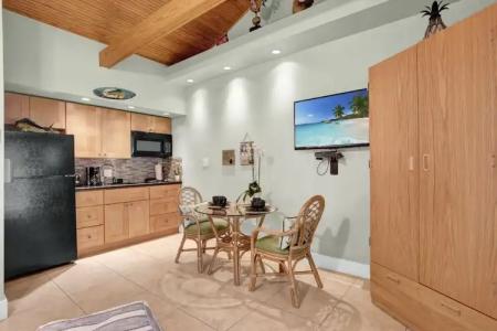 Coconut Mallory Resort And Marina By Kees Vacations - 173