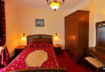 Semejnyj kompleks "Kabardinka" - 2