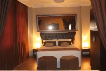 Lena Central Flats - 16