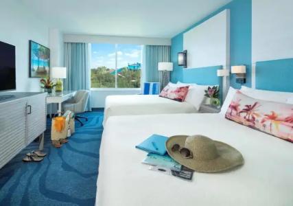 Universal's Loews Sapphire Falls Resort - 6