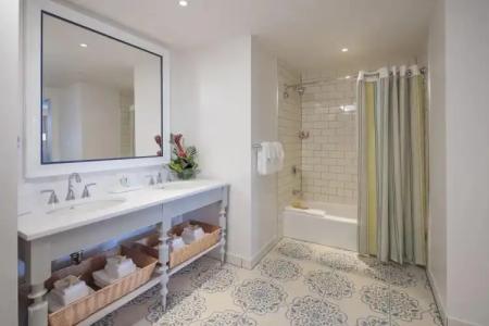 Loews Sapphire Falls Resort at Universal - 77