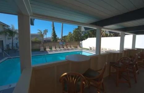 Orange Tree Inn - 11