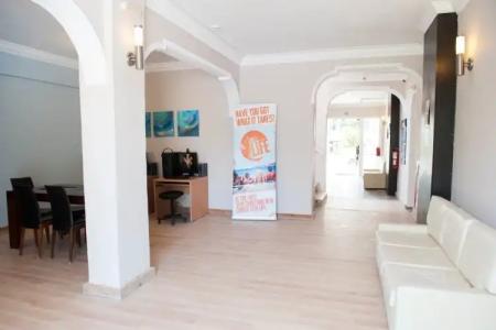 Quayside Village — Adults Only - 6