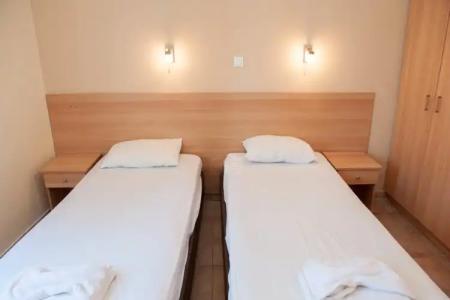 Quayside Village — Adults Only - 2