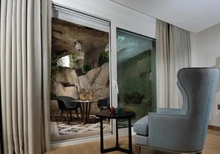 Regnum Escana Boutique - 7