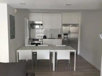Beach Haus Key Biscayne Contemporary Apartments - 46