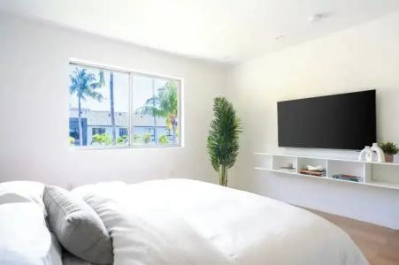 Beach Haus Key Biscayne Contemporary Apartments - 43