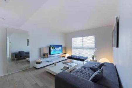 Beach Haus Key Biscayne Contemporary Apartments - 53