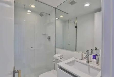 Beach Haus Key Biscayne Contemporary Apartments - 7