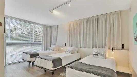 Beach Haus Key Biscayne Contemporary Apartments - 29