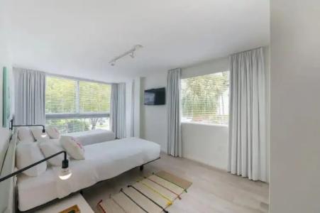 Beach Haus Key Biscayne Contemporary Apartments - 39