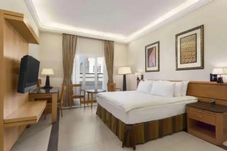 Ramada by Wyndham Qurum Beach - 48