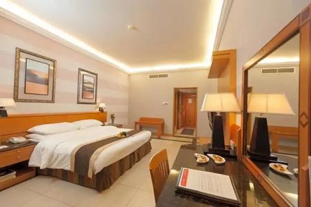 Ramada by Wyndham Qurum Beach - 44