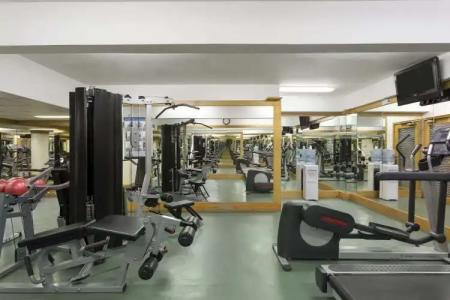 Ramada by Wyndham Qurum Beach - 13