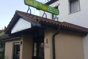 Das SP Hotel, Furth