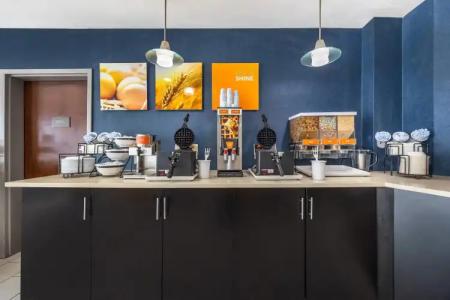 Comfort Inn & Suites Chattanooga West - Lookout Mountain - 10