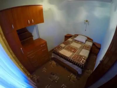 Zhukovs' Guest House - 10