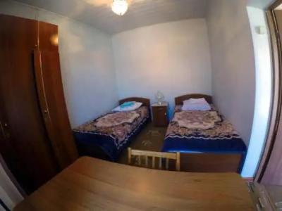 Zhukovs' Guest House - 8