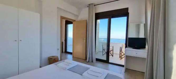 Bungalow White Apartments and Suites - 82