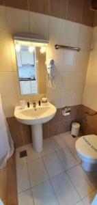 Bungalow White Apartments and Suites - 167