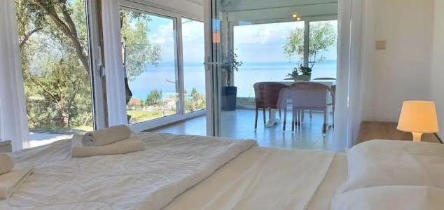 Bungalow White Apartments and Suites - 168