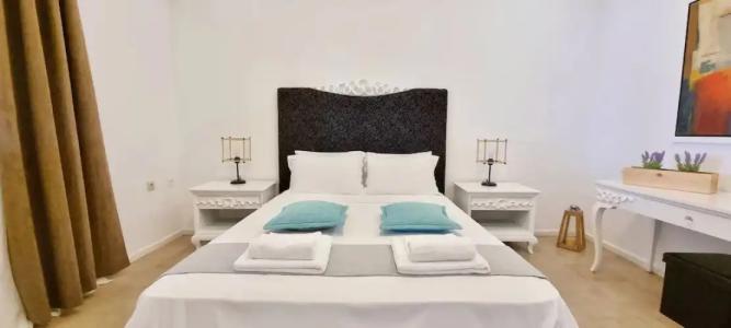 Bungalow White Apartments and Suites - 64