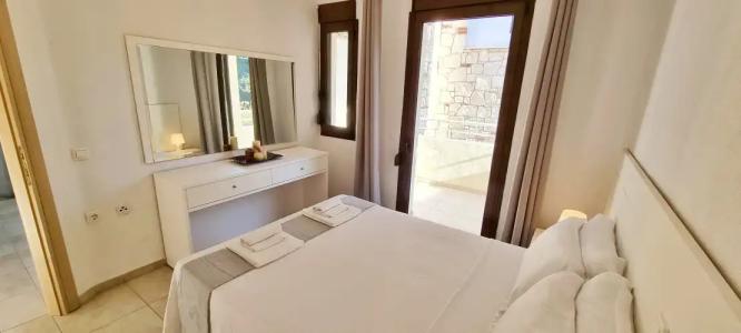 Bungalow White Apartments and Suites - 4