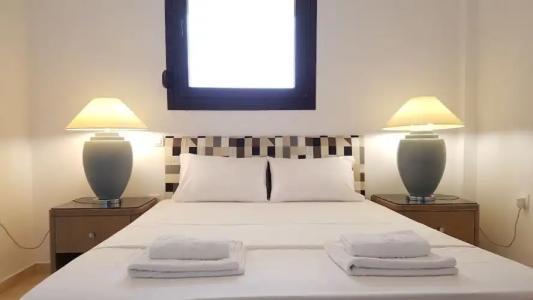 Bungalow White Apartments and Suites - 97