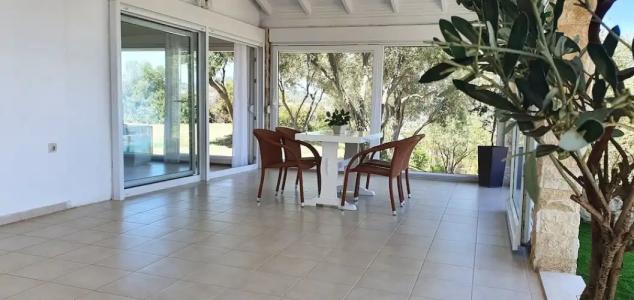 Bungalow White Apartments and Suites - 172