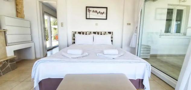 Bungalow White Apartments and Suites - 46