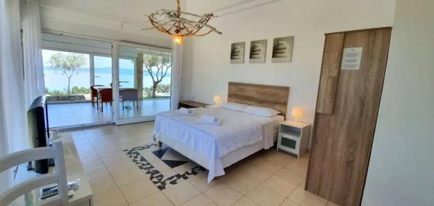 Bungalow White Apartments and Suites - 165