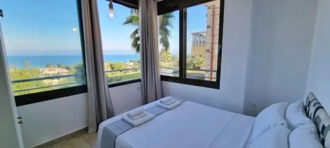 Bungalow White Apartments and Suites - 145