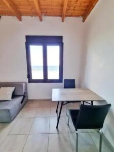 Bungalow White Apartments and Suites - 25