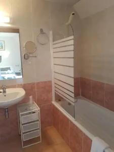 Camel.lot by Nexta - 10