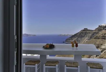 Trieris Villa & Suites - 105