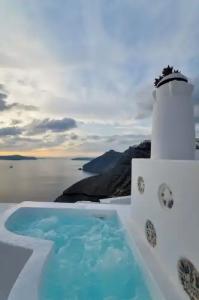 Trieris Villa & Suites - 40