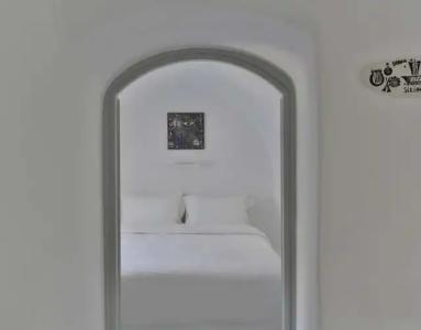 Trieris Villa & Suites - 85