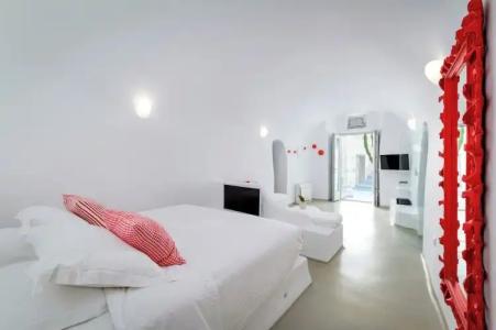 Trieris Villa & Suites - 25